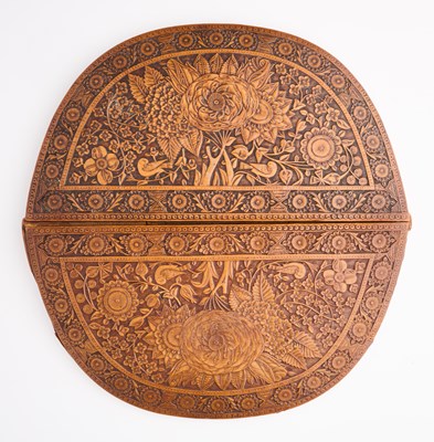 Lot 369 - A QAJAR CARVED WOOD PURSE, PERSIA, 19TH CENTURY