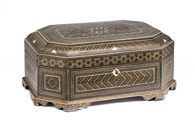 Lot 160 - A QATAMKARI BOX, PERSIA, EARLY 19TH CENTURY