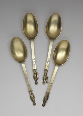 Lot 26 - A SET OF FOUR GERMAN SILVER-GILT APOSTLE SPOONS