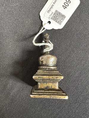 Lot 409 - A MINIATURE STUPA, TIBET, PROBABLY 19TH CENTURY