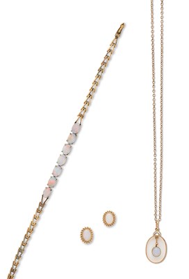 Lot 340 - COLLECTION OF OPAL JEWELLERY