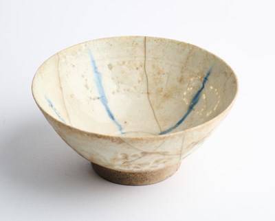 Lot 348 - THREE KASHAN BOWLS, PERSIA, 13TH CENTURY