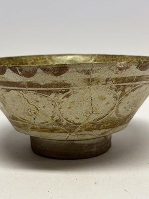Lot 79 - A LARGE KASHAN LUSTRE BOWL, PERSIA, CIRCA 1200