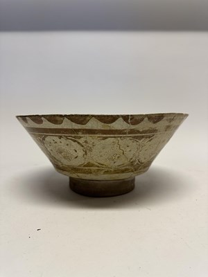 Lot 79 - A LARGE KASHAN LUSTRE BOWL, PERSIA, CIRCA 1200
