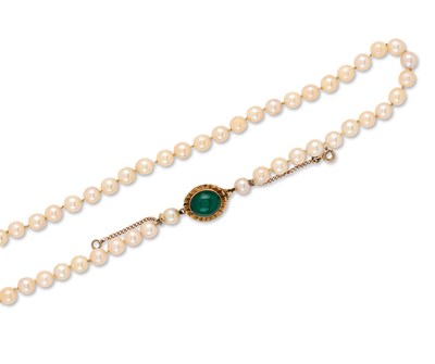 Lot 339 - CULTURED PEARL NECKLACE