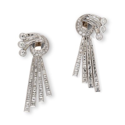 Lot 448 - ART DECO, PAIR OF DIAMOND TOP AND DROP DRESS/EAR CLIPS, 1930s