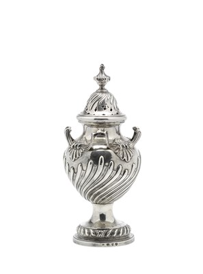 Lot 51 - A GEORGE III SILVER SUGAR VASE