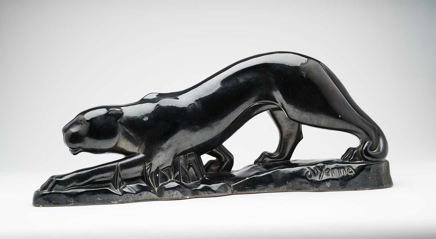 Lot 35 - DAVID D’YERNA (FRENCH 20TH CENTURY): CROUCHING PANTHER