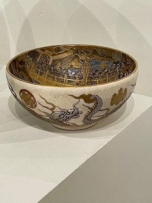 Lot 74 - A JAPANESE SATSUMA BOWL, MEIJI PERIOD (1868-1912)