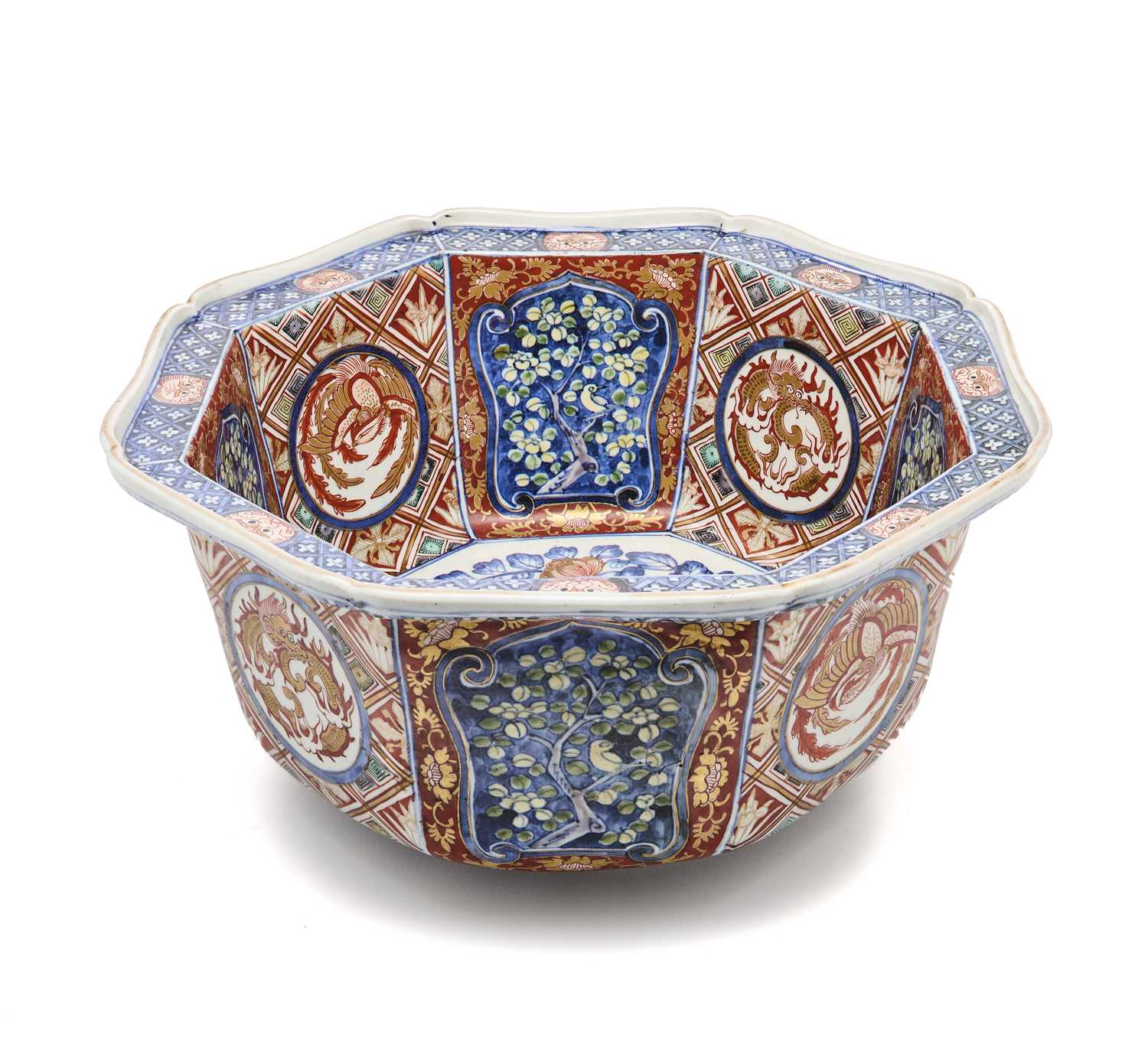 Lot 157 - A LARGE JAPANESE IMARI JARDINIER, 19TH CENTURY