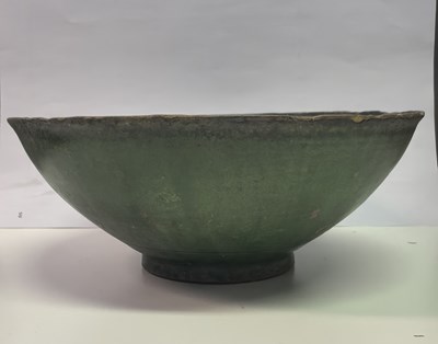Lot 50 - A RARE CHINESE GREEN-GLAZED BOWL, LIAO DYNASTY (907-1124)