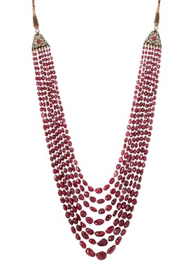 Lot 438 - SPINEL BEAD, SEED PEARL, DIAMOND AND ENAMEL NECKLACE, INDIAN, LATE 19TH CENTURY