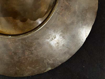 Lot 72 - A LARGE JAPANESE INLAID BRONZE DISH, MEIJI PERIOD (1868-1912)
