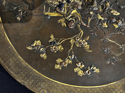 Lot 72 - A LARGE JAPANESE INLAID BRONZE DISH, MEIJI PERIOD (1868-1912)