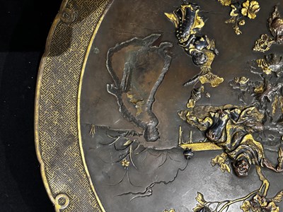 Lot 72 - A LARGE JAPANESE INLAID BRONZE DISH, MEIJI PERIOD (1868-1912)