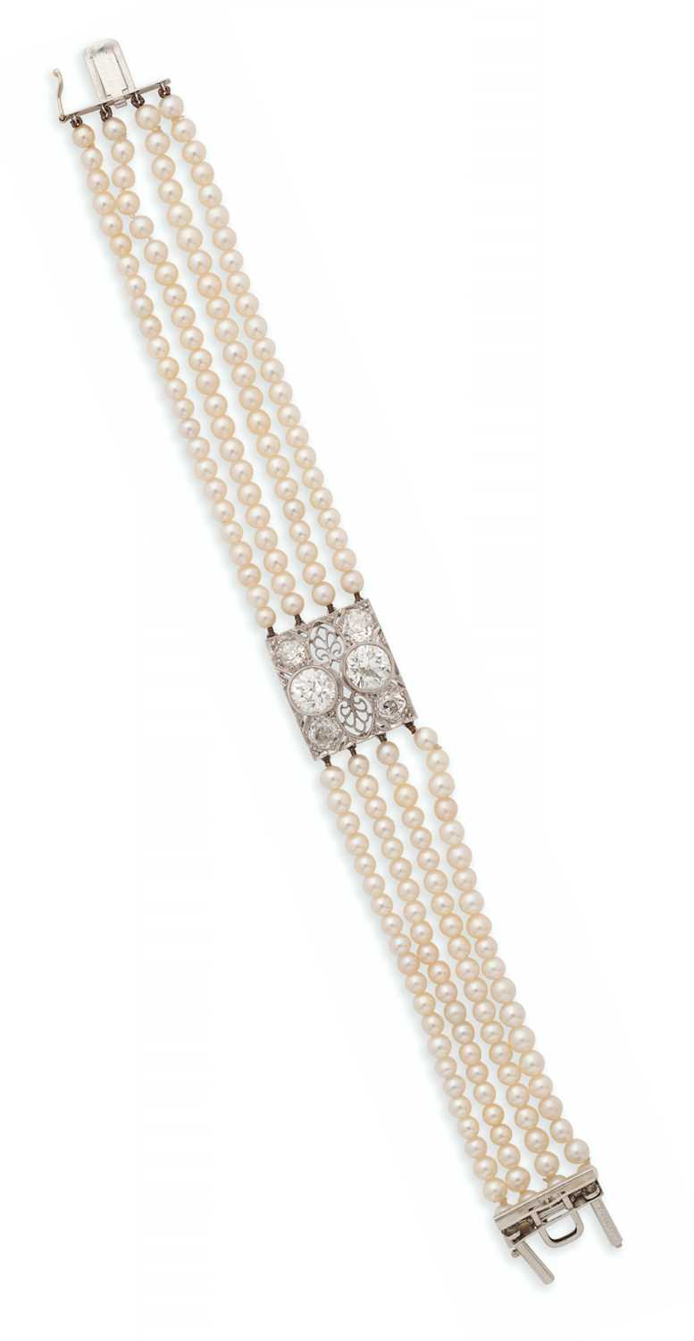 Lot 42 - PICKSLAY & CO: BELLE EPOQUE SEED PEARL AND DIAMOND BRACELET, 1900s