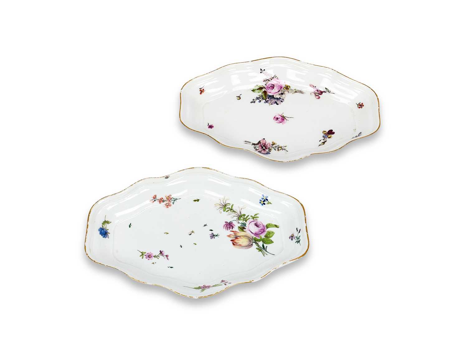 Lot 7 - A PAIR OF MEISSEN PORCELAIN LOZENGE-SHAPED DISHES, MID 18TH CENTURY