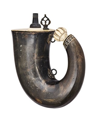 Lot 37 - A RARE LARGE OTTOMAN POWDER-HORN, 16TH/17TH CENTURY