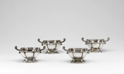 Lot 118 - A SET OF FOUR SILVER SALT CELLARS