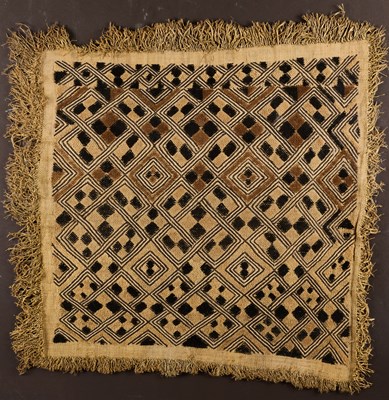 Lot 321 - KUBA TEXTILE (CONGOLESE, 20TH/21ST CENTURY)