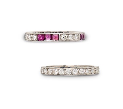 Lot 357 - DIAMOND RING AND A RUBY AND DIAMOND ETERNITY RING