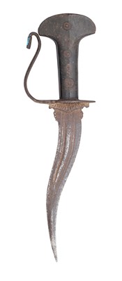 Lot 529 - AN INDIAN KHANJARLI, 17TH/18TH CENTURY