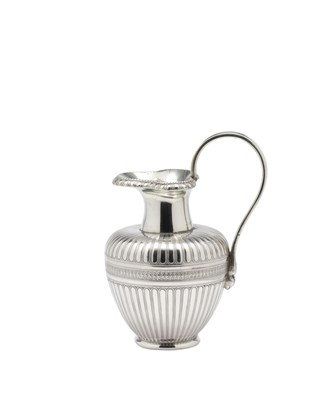 Lot 127 - AN ITALIAN SILVER JUG