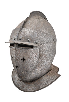 Lot 119 - A NORTH EUROPEAN CUIRASSIER HELMET, PROBABLY GERMAN EARLY 17TH CENTURY