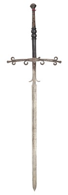 Lot 55 - A GERMAN TWO-HAND PROCESSIONAL SWORD, EARLY 17TH CENTURY
