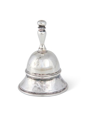 Lot 141 - A DUTCH SILVER MINIATURE TABLE BELL, MAKER'S MARK INDECIPHERABLE, PROBABLY JAN BORDUUR, AMSTERDAM, 1750