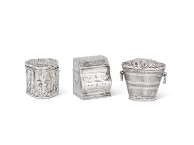 Lot 144 - A DUTCH SILVER SCENT BOX, PROBABLY PIETER KUYPERS, SCHOONHOVEN, 1795