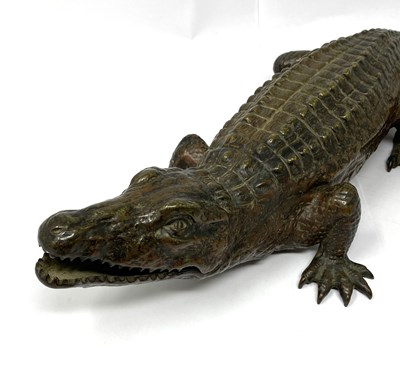 Lot 105 - A BRONZE FIGURE OF A CROCODILE, PROBABLY FRENCH OR AUSTRIAN 19TH CENTURY