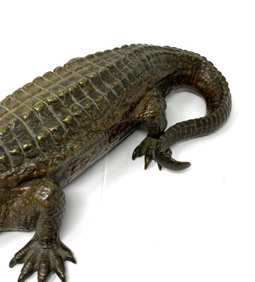 Lot 105 - A BRONZE FIGURE OF A CROCODILE, PROBABLY FRENCH OR AUSTRIAN 19TH CENTURY
