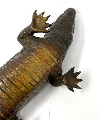 Lot 105 - A BRONZE FIGURE OF A CROCODILE, PROBABLY FRENCH OR AUSTRIAN 19TH CENTURY