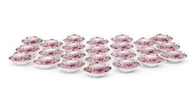 Lot 51 - A MEISSEN PORCELAIN PURPLE ‘INDIANISCHE BLUMEN’ PART COFFEE-SERVICE, LATE 19TH / EARLY 20TH CENTURY