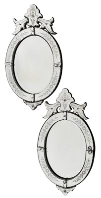 Lot 37 - A PAIR OF VENETIAN STYLE WALL MIRRORS, 20TH CENTURY