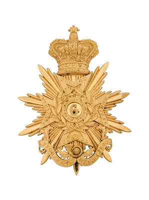 Lot 654 - AN OFFICER'S FINE GILT SHAKO PLATE OF THE 6TH BENGAL INFANTRY