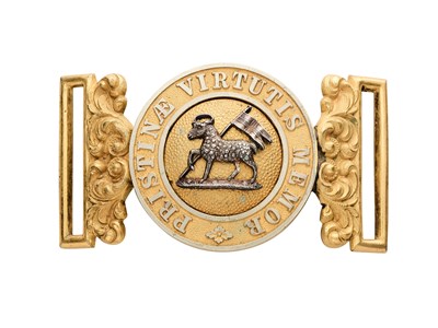 Lot 678 - A WAISTBELT CLASP OF THE QUEEN'S REGIMENT