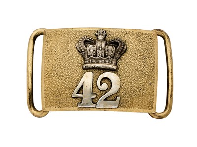 Lot 680 - AN OFFICER'S WAISTBELT PLATE OF THE 42ND (BLACK WATCH)
