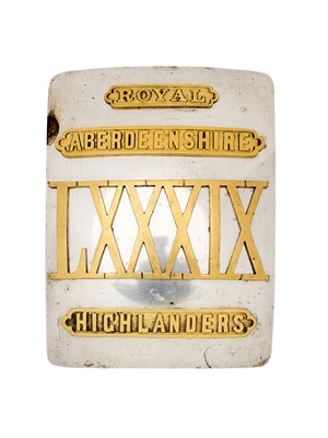 Lot 227 - A ROYAL ABERDEENSHIRE HIGHLANDERS OFFICER'S SHOULDER BELT PLATE, CIRCA 1855-82