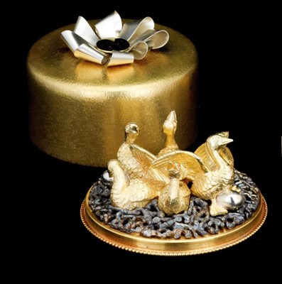 Lot 42 - SIX GEESE A-LAYING: A PARCEL-GILT-SILVER 'TWELVE YEARS OF CHRISTMAS' SURPRISE BOX