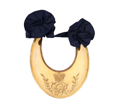 Lot 188 - A FINE GEORGIAN OFFICER'S GORGET