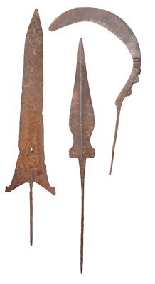 Lot 536 - TWO EARLY INDIAN SPEARHEADS, 16TH/17TH CENTURY OR EARLIER, AND AN INDIAN SICKLE