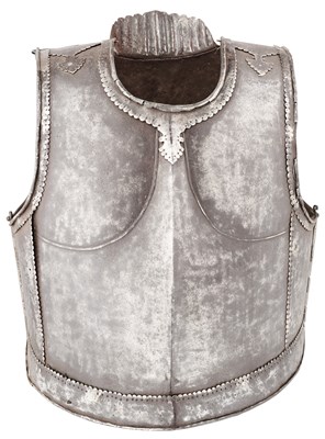 Lot 31 - A RARE CENTRAL INDIAN CUIRASS, 17TH/18TH CENTURY