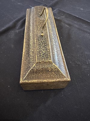 Lot 42 - A 'KOFTGARI' PEN BOX, PROBABLY SIALKOT, PAKISTAN, 19TH CENTURY