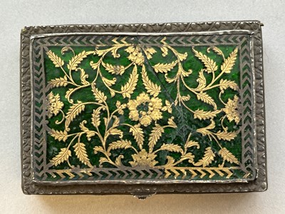 Lot 54 - A SMALL THEWA BOX, PRATAPGARH, RAJASTHAN, 19TH CENTURY