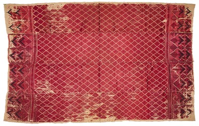 Lot 101 - A LARGE PHULKARI SILK EMBROIDERED SHAWL, PUNJAB, EARLY 20TH CENTURY
