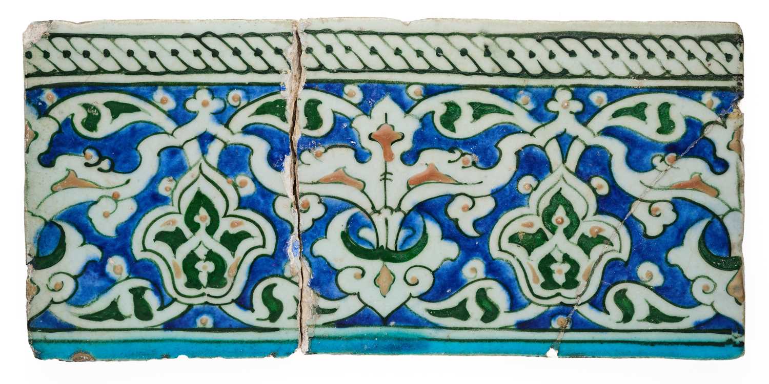 Lot 380 - A DIYARBAKIR BORDER TILE, SOUTH-EASTERN ANATOLIA, LATE 16TH CENTURY
