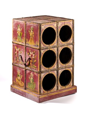 Lot 80 - A PAINTED WOOD BOTTLE RACK, INDIA, 20TH CENTURY