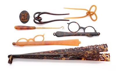 Lot 23 - COLLECTION OF VICTORIAN TORTOISESHELL ACCESSORIES, 1880s
